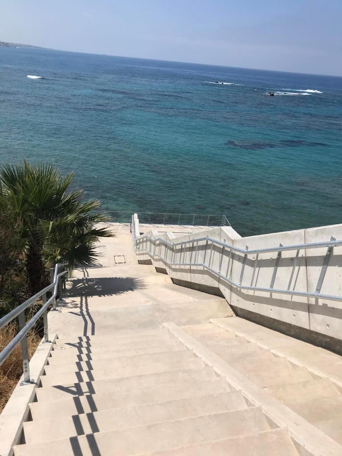 Cozy Coral Bay Studio By The Sea エクステリア 写真